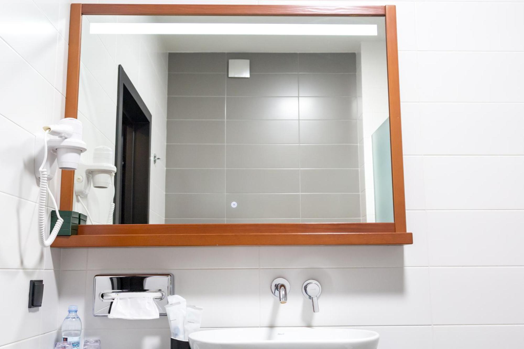 Sobi Hotel Vyšhorod Exteriér fotografie