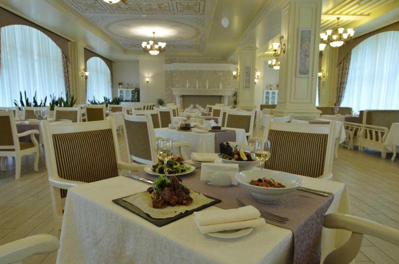 Sobi Hotel Vyšhorod Exteriér fotografie